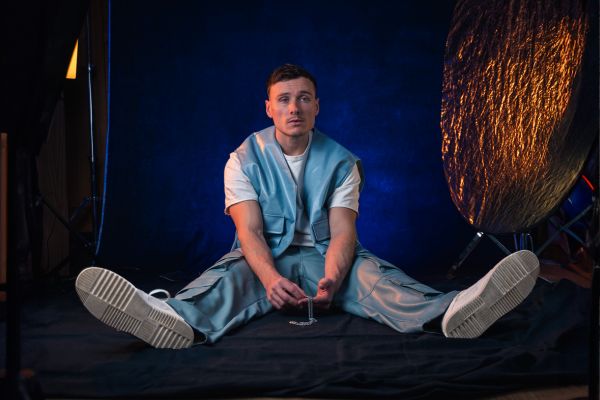 photo page artistes (1).jpg